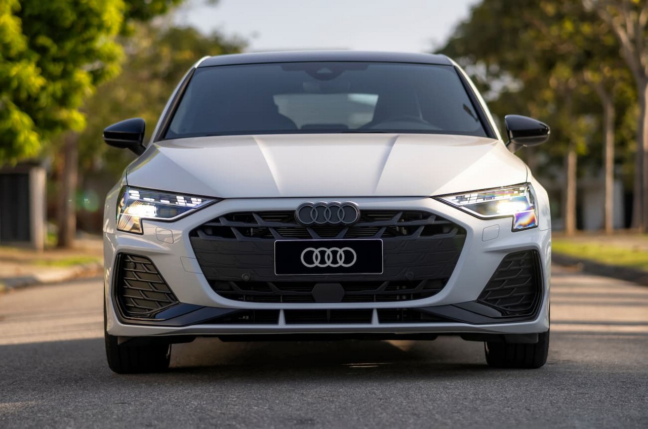 Novo Audi A3 Sportback estreia no Brasil em duas versões