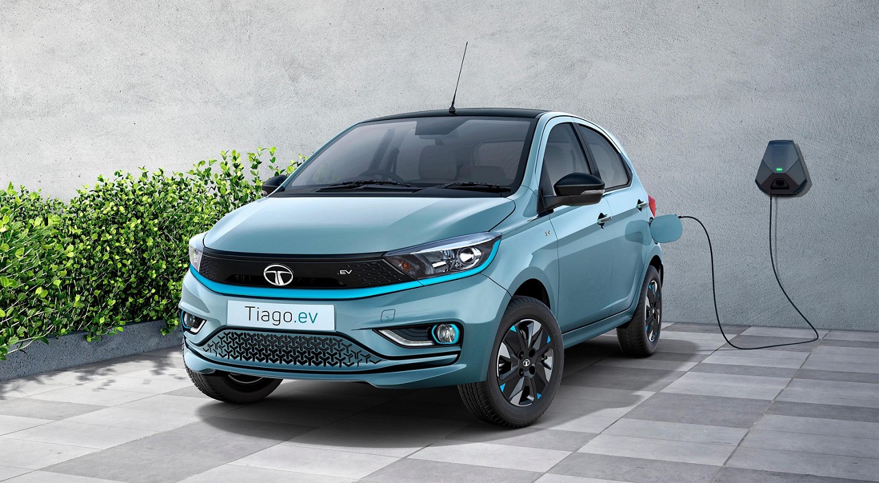 Tata Tiago EV é um dos modelos que poderiam ser produzidos no Brasil
