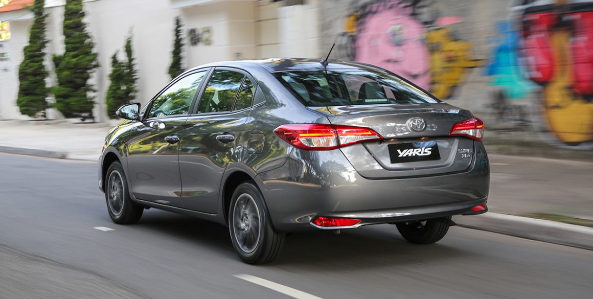Toyota Yaris sedã deve sair de linha no país para dar espaço ao SUV Yaris Cross
