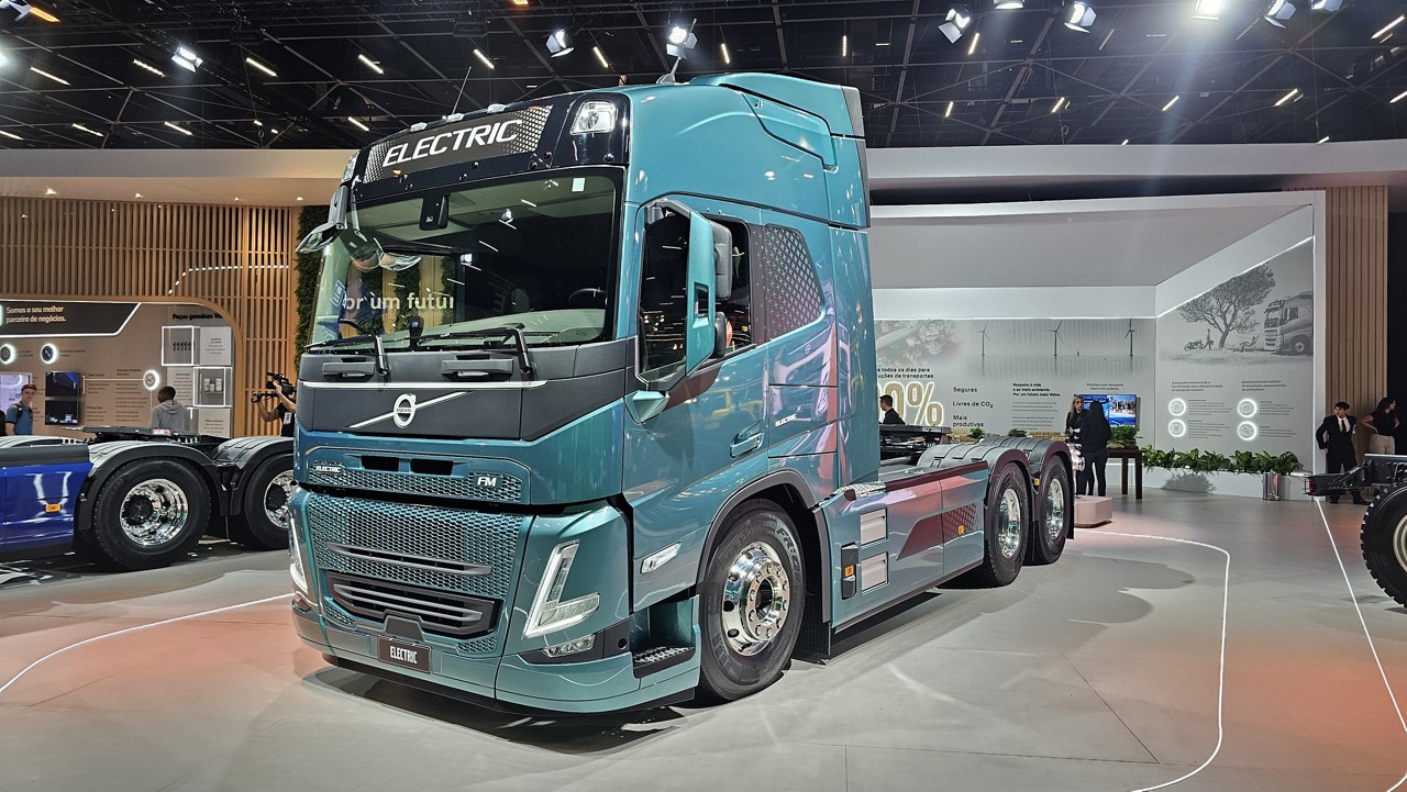 Caminhões elétricos e a biodiesel: Volvo expande oferta para transporte sustentável