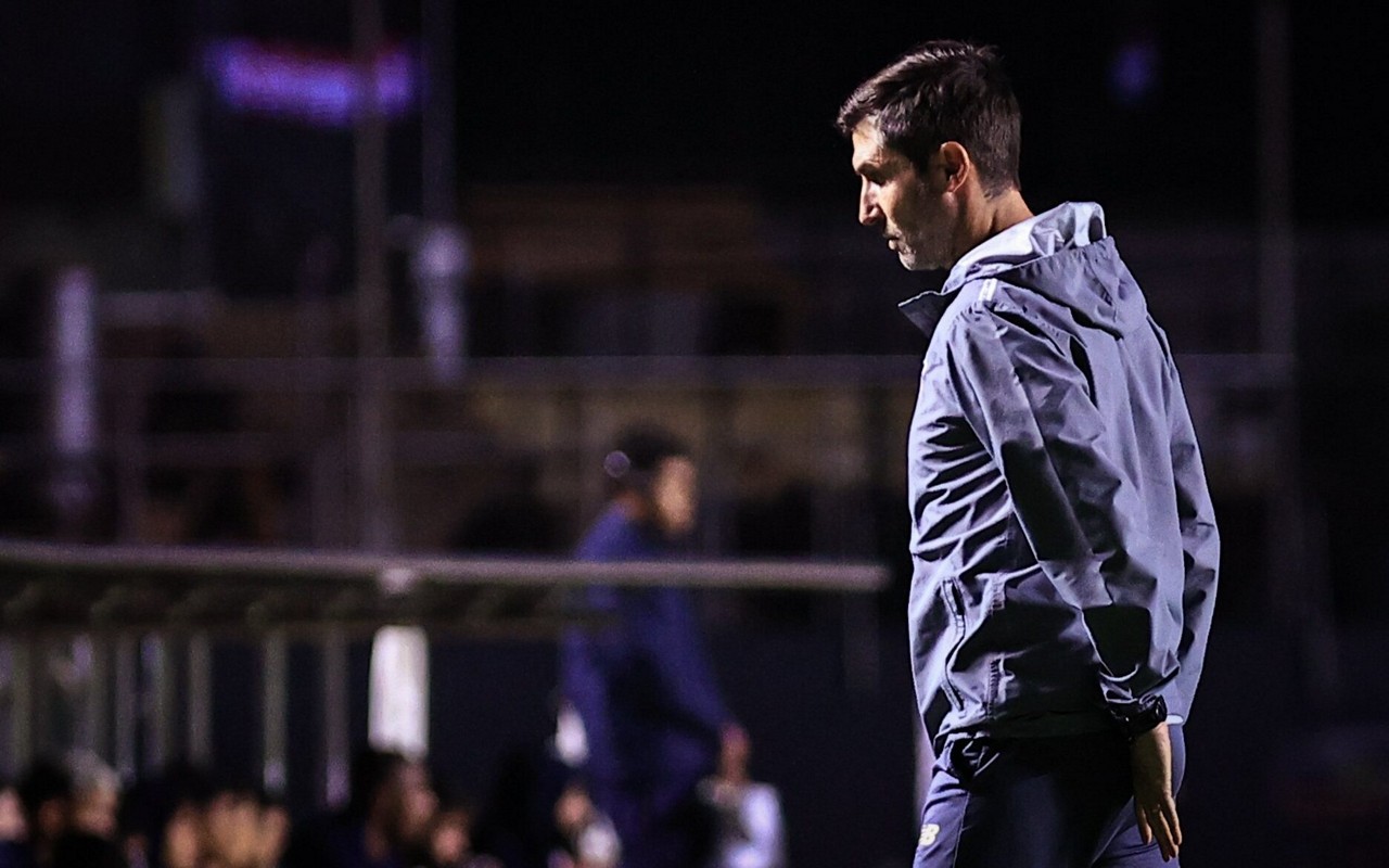 Maxi Cuberas é o auxiliar do técnico Luís Zubeldía há 18 anos. (Foto: Fabio Giannelli/AGIF)