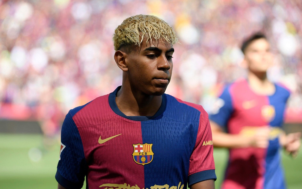 Lamine Yamal em ação pelo Barcelona (Foto: Josep Lago / AFP)