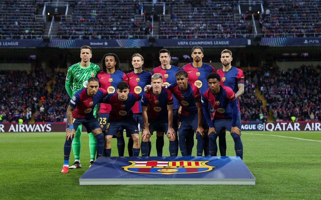 Time do Barcelona em partida da Champions League (Foto: Reprodução/Barcelona)