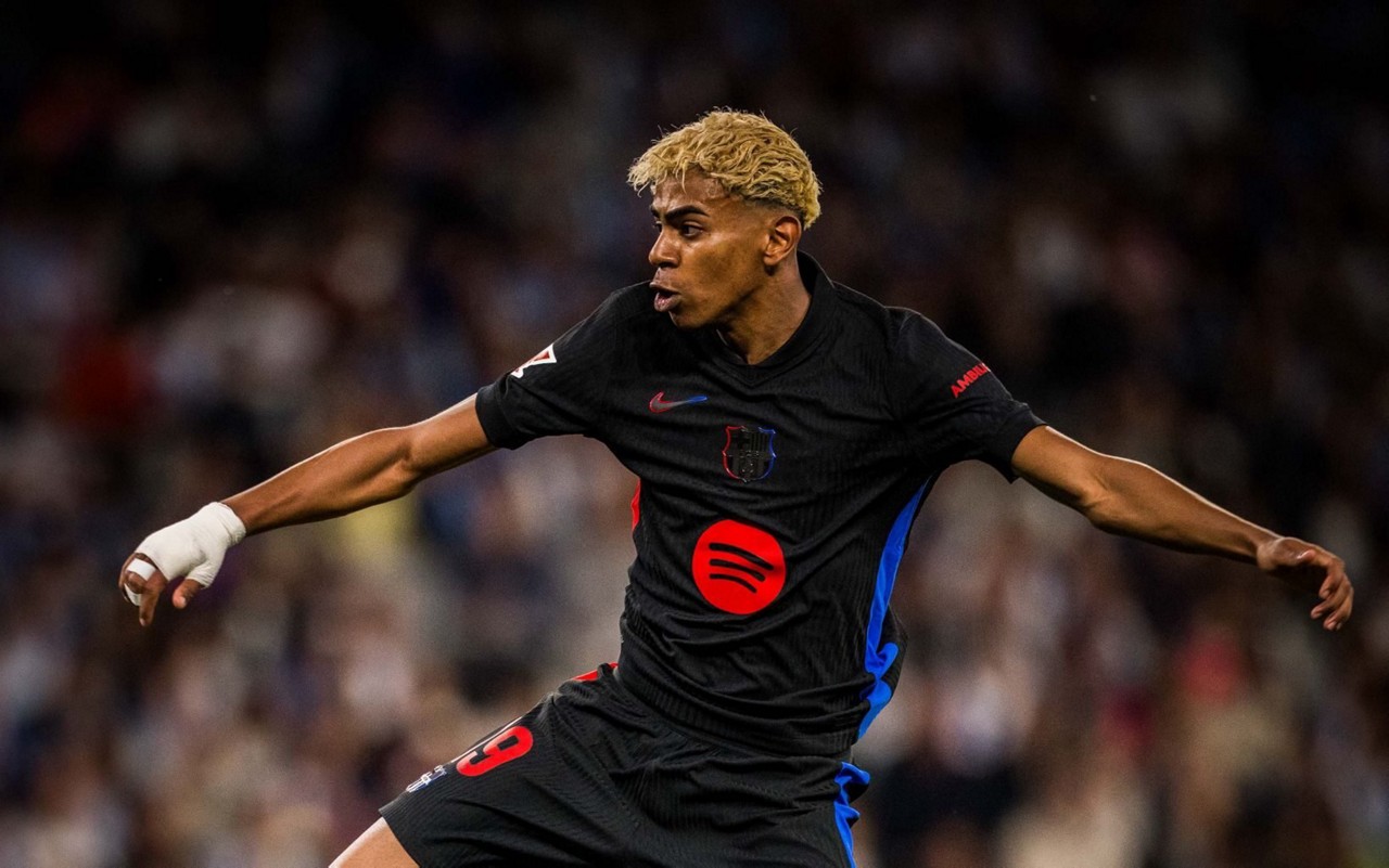 Lamine Yamal em ação pelo Barcelona (Foto: Reprodução)