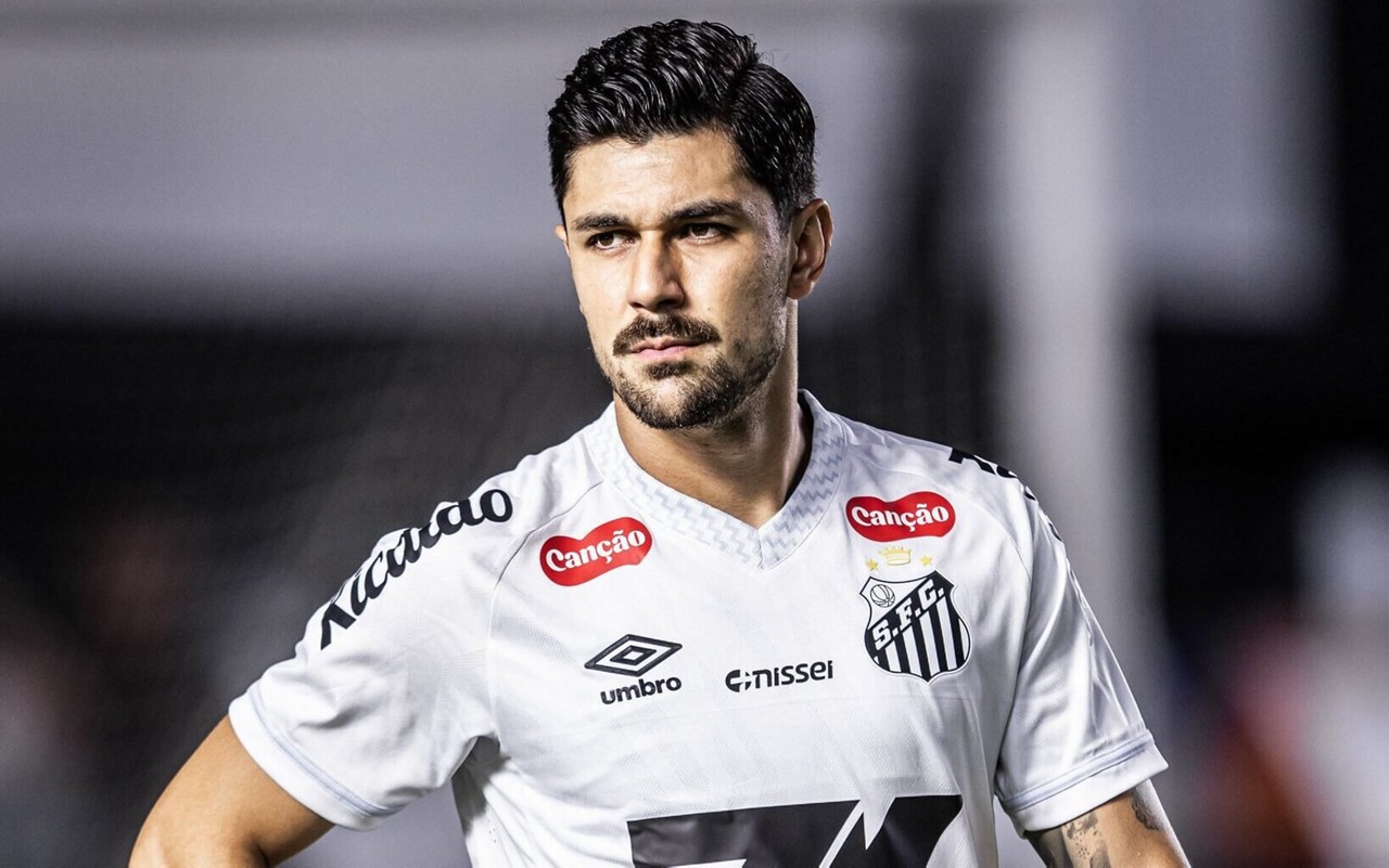 Basso aprovou atuação do Santos (Foto: Divulgação/ Santos)