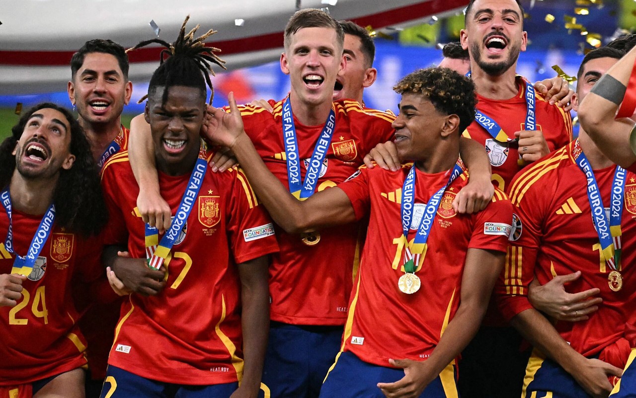 Nico Williams conquistou a Eurocopa 2024 com a Espanha (Foto; Javier Soriano / AFP)