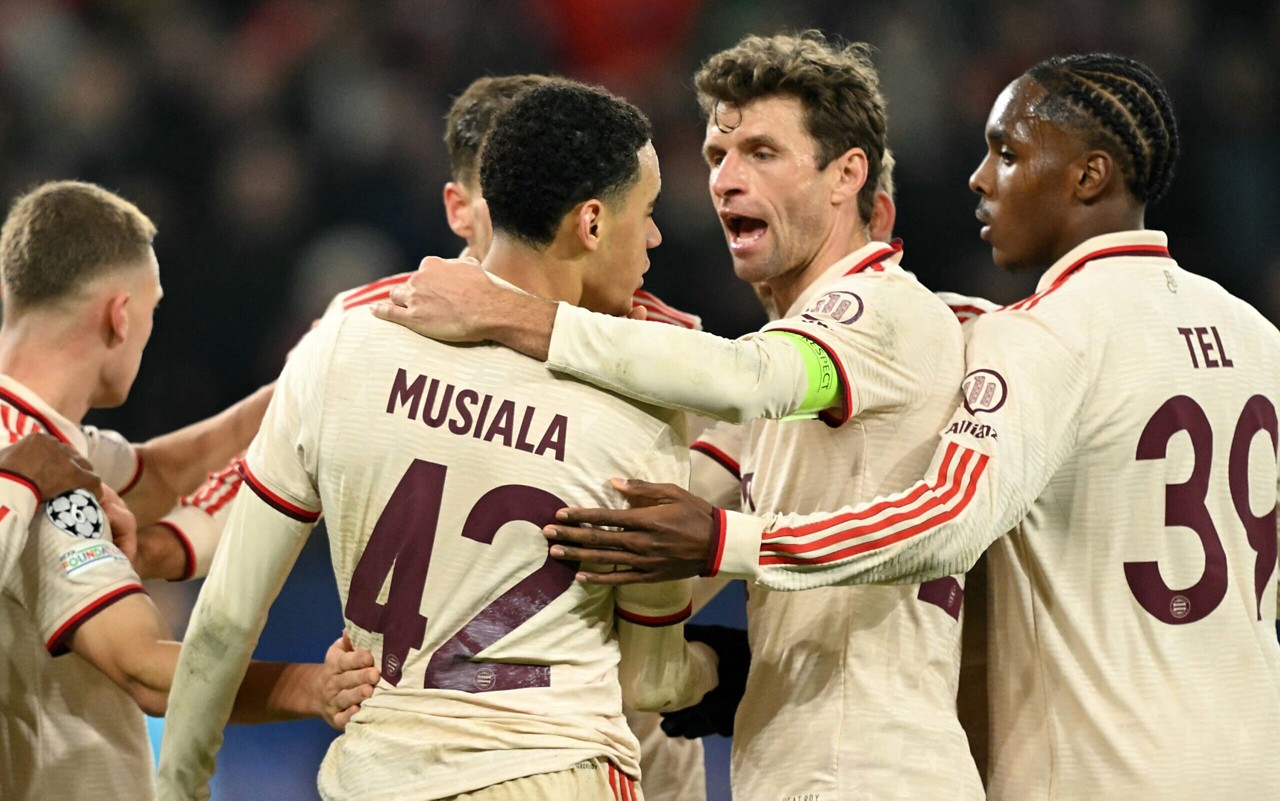 Bayern de Munique encara a Inter de Milão nas quartas da Champions (Foto: INA FASSBENDER / AFP)