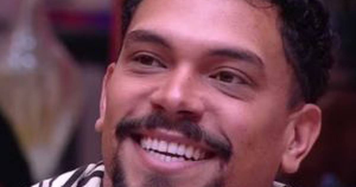 Vinícius foi o Barrado no Baile da Festa do Líder Maike 