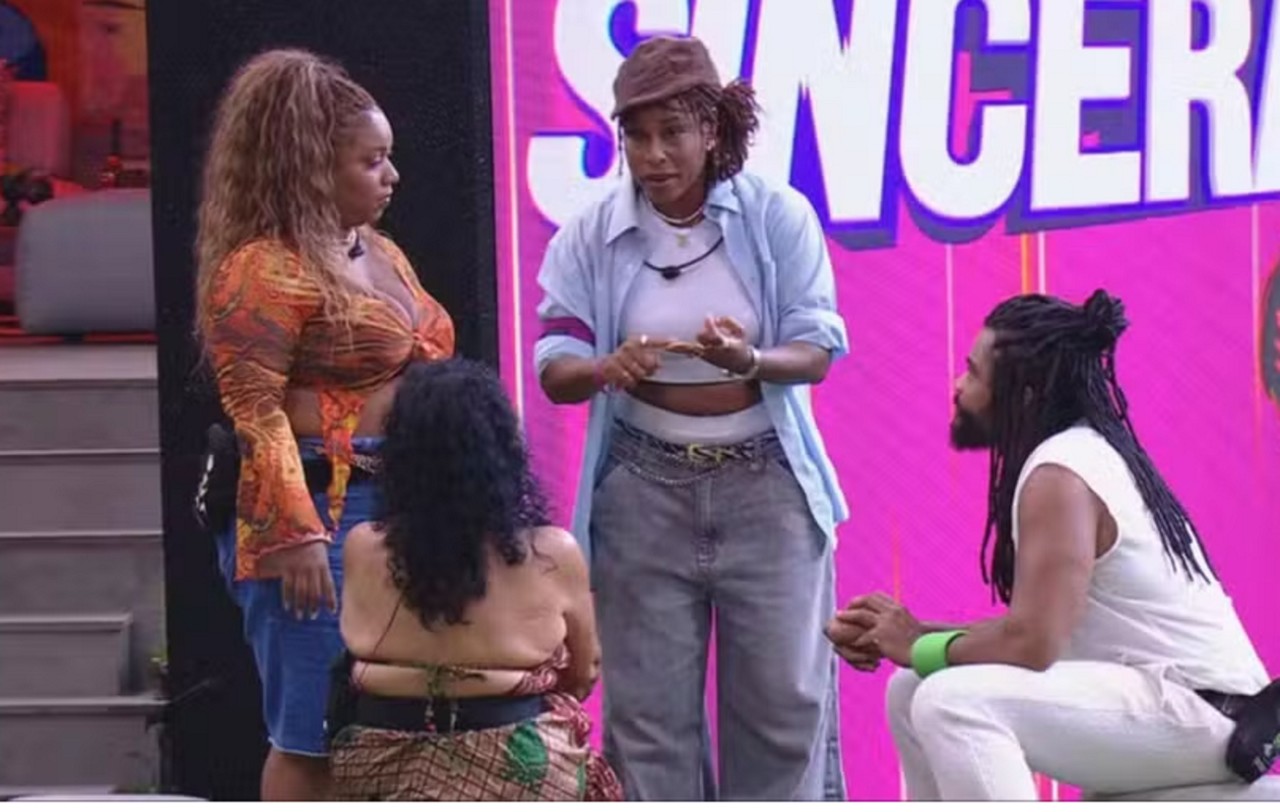 Os brothers discordaram sobre o tempero do frango no BBB