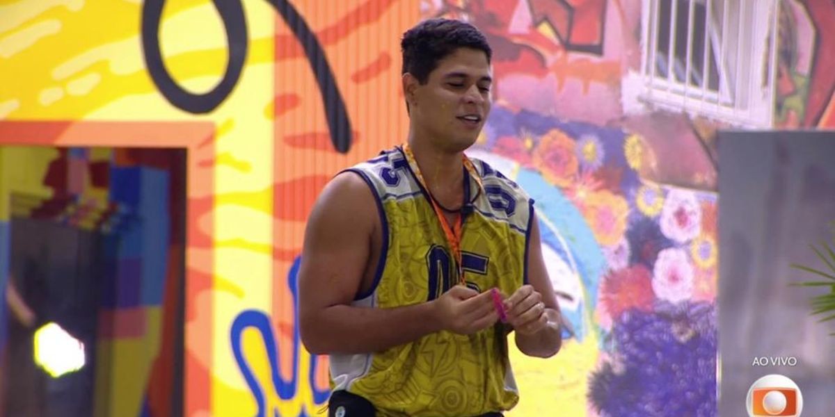 Brother garante colar de Líder e divide casa para a semana