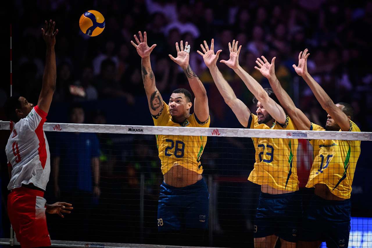 Brasil vai disputar o terceiro lugar da VNL com a Eslovênia neste domingo (3/8)
