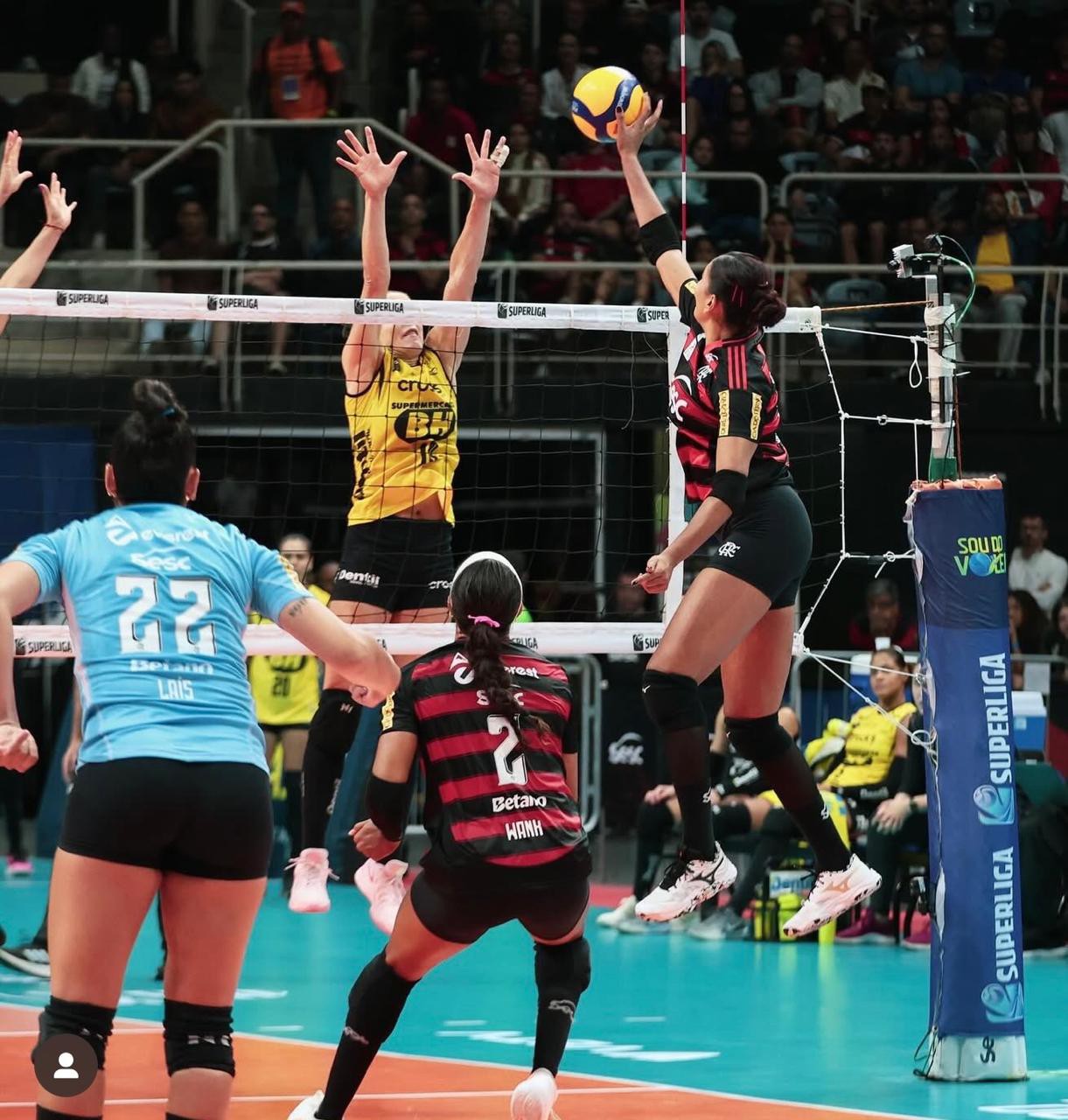 Flamengo x Praia Clube