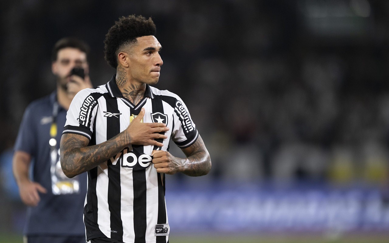 Igor Jesus se junta ao Nottingham após o Mundial de Clubes (Foto: Jorge Rodrigues/AGIF)