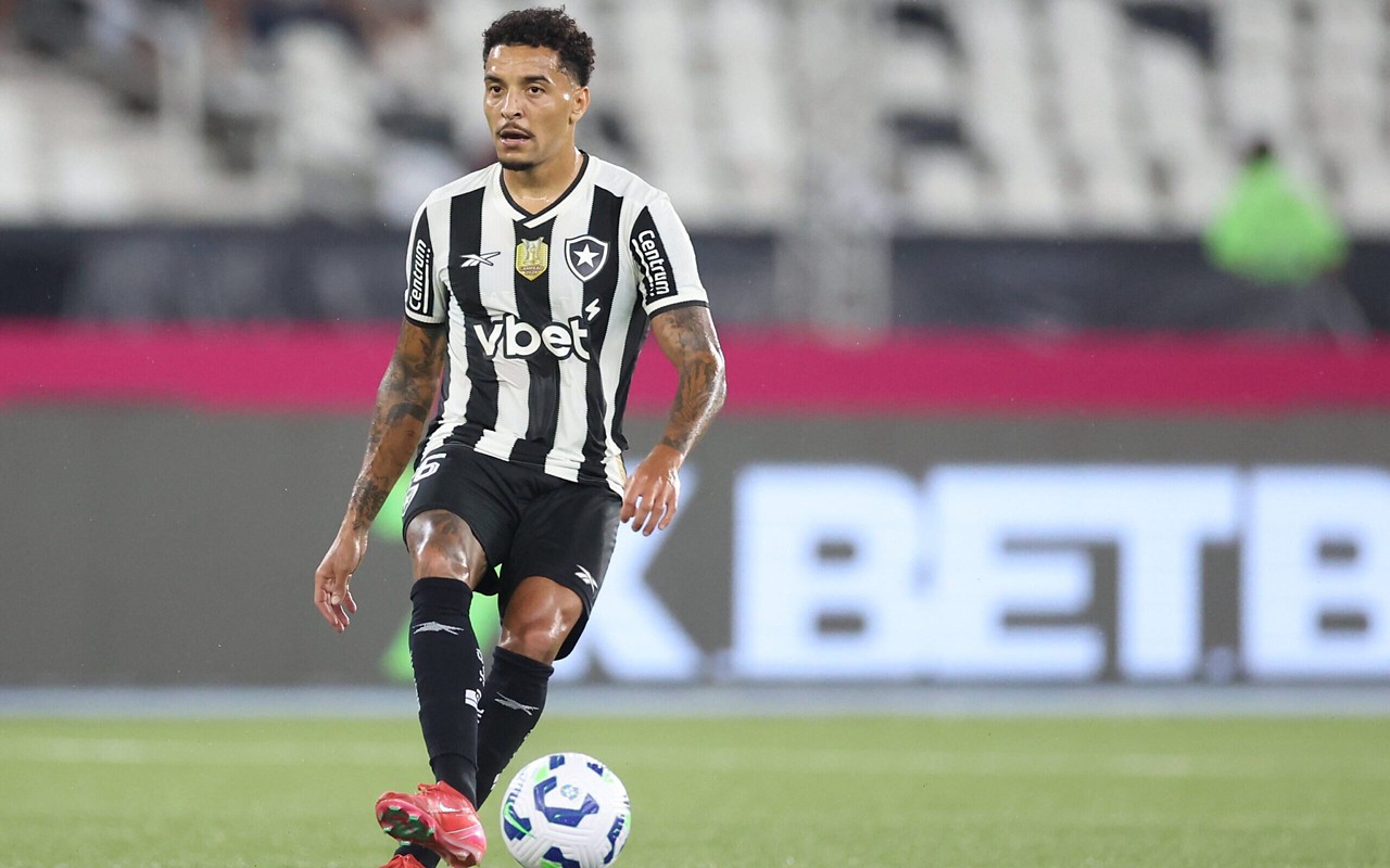Gregore renovou com o Botafogo até o fim de 2028 (Foto: Vítor Silva/Botafogo)