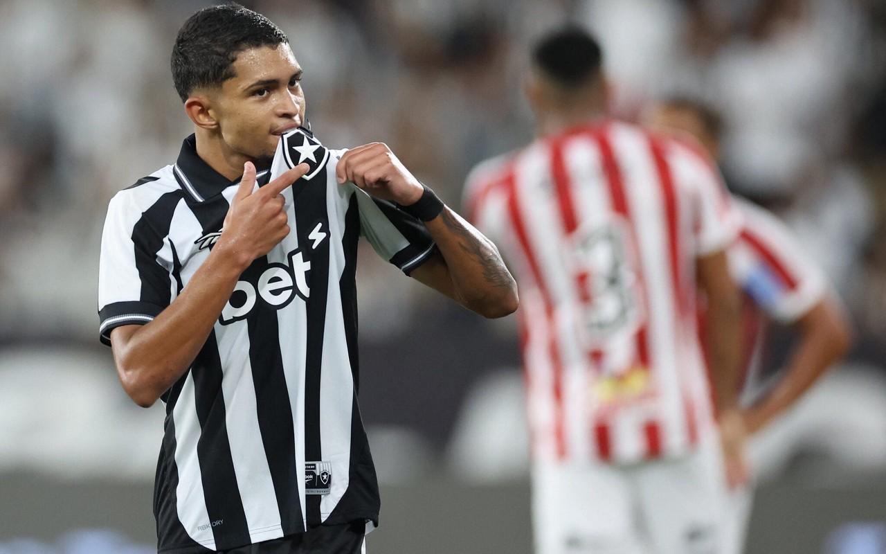 Botafogo supera o Bangu e fica com o título da Taça Rio