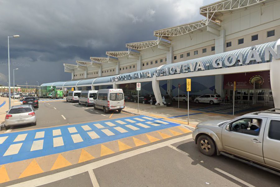 Aeroporto Santa Genoveva, em Goiânia, foi isolado por duas horas