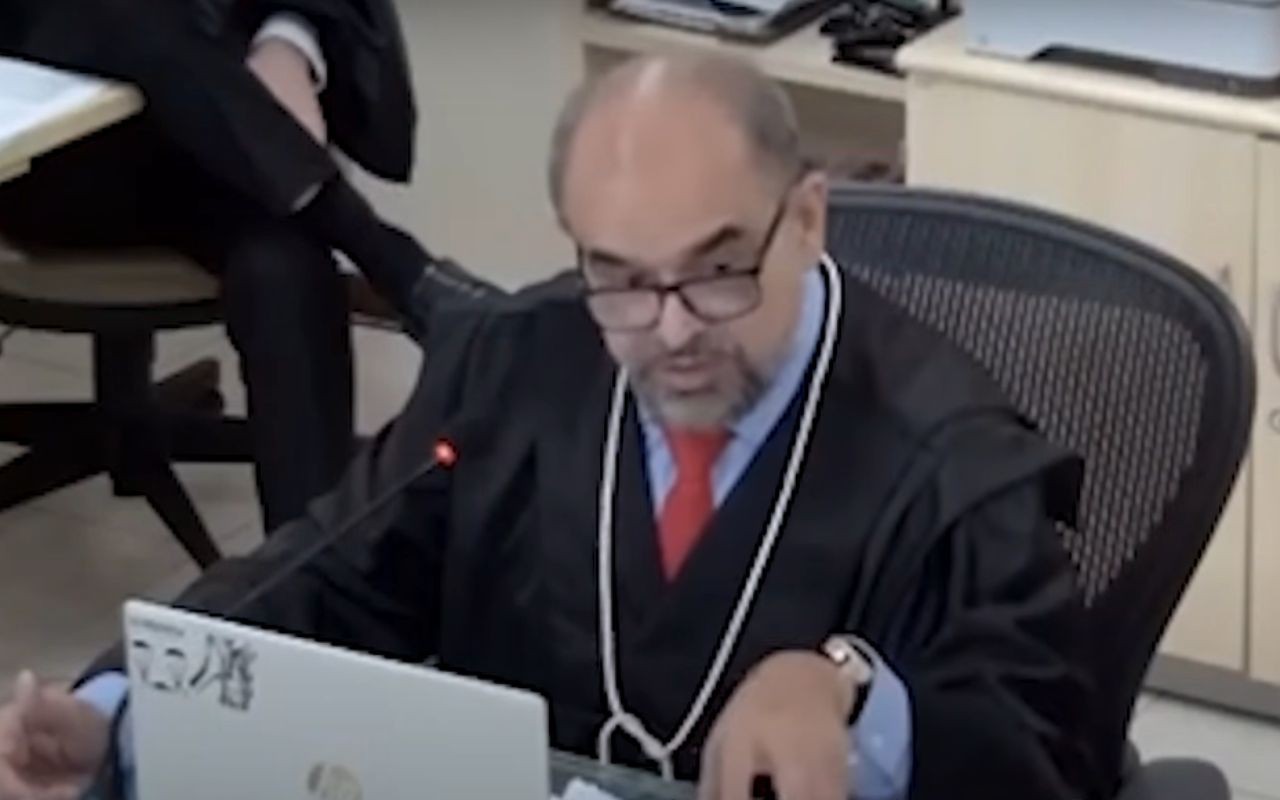 Desembargador Amílcar Roberto Bezerra Guimarães questionou diagnósticos de autismo