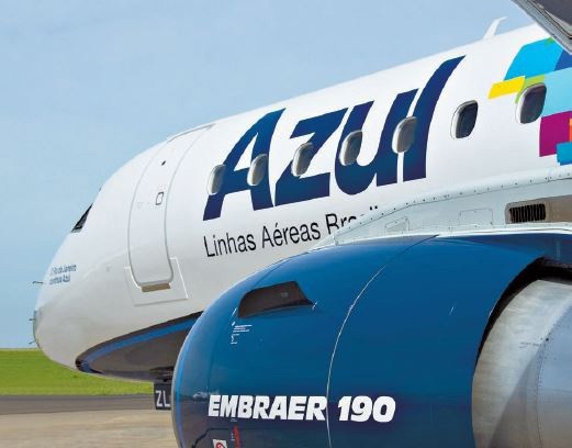 Alta do combustível leva Azul a cortar 5% dos voos e afeta milhões de passageiros