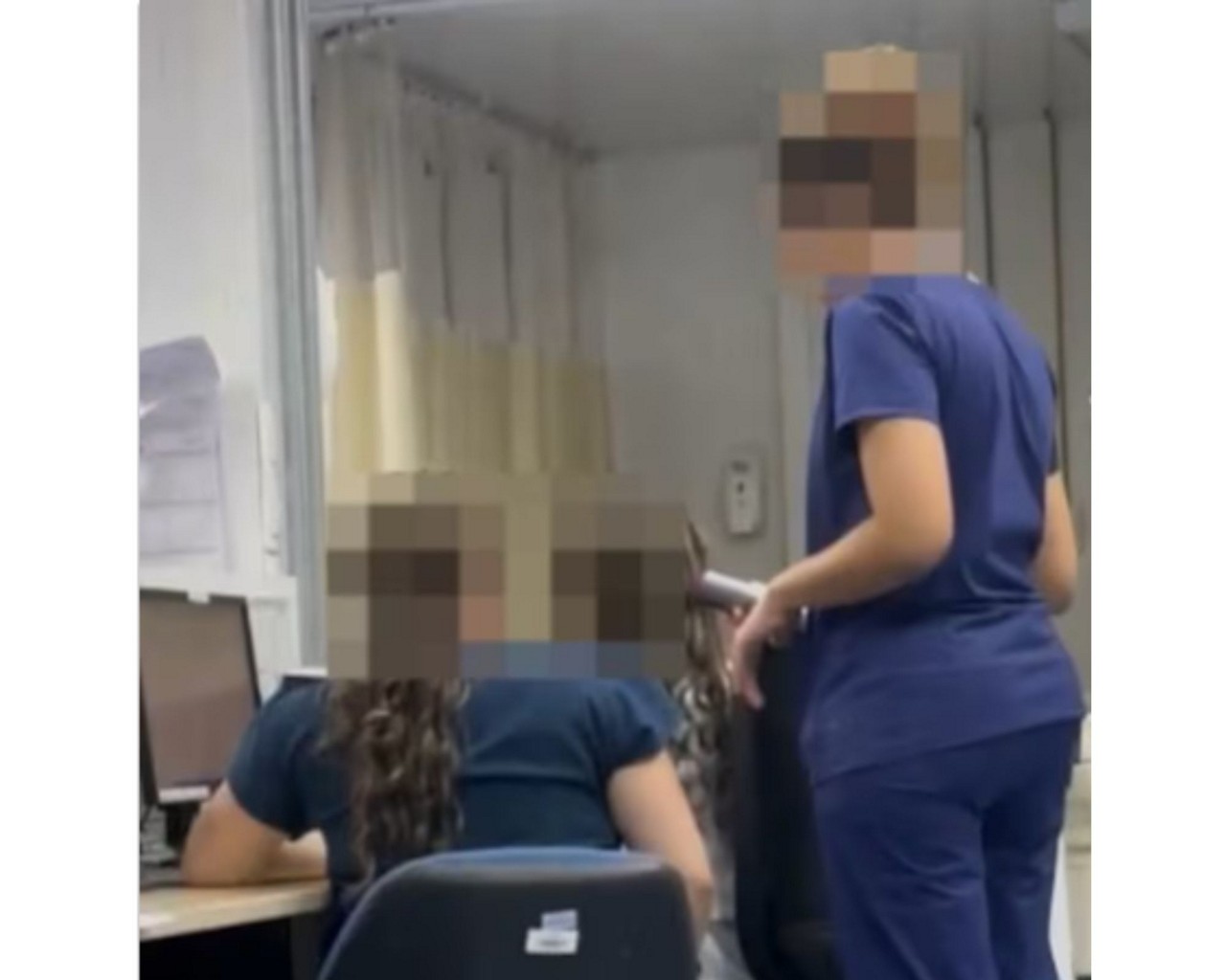 Profissionais de saúde fazem babyliss no cabelo durante horário de trabalho em UPA