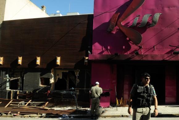  Incêndio na Boate Kiss, no dia 27 de janeiro de 2013, deixou 242 mortos 