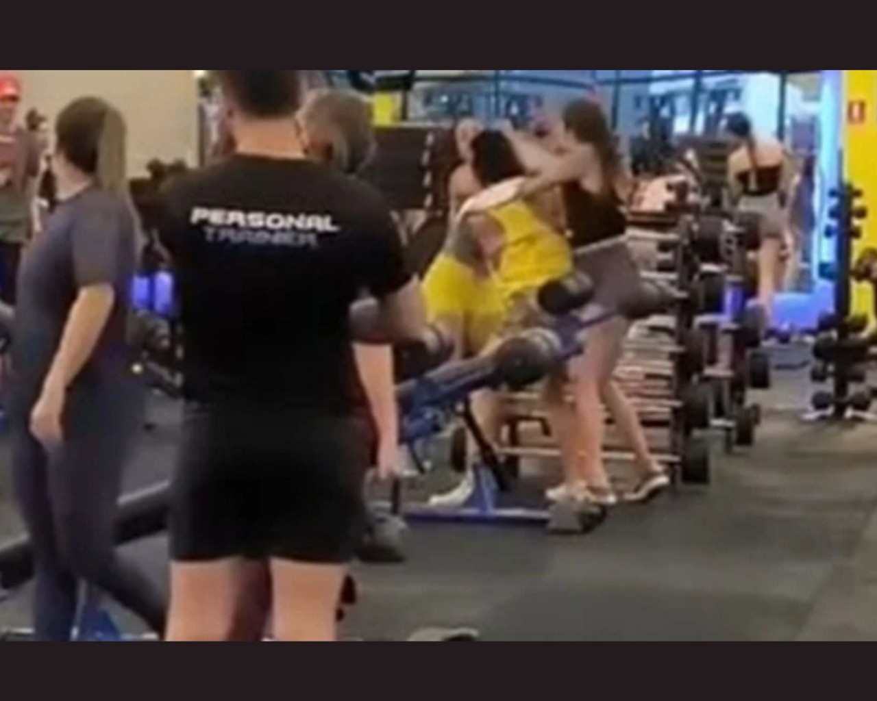 Mulheres trocaram agressões em academia de Goiânia