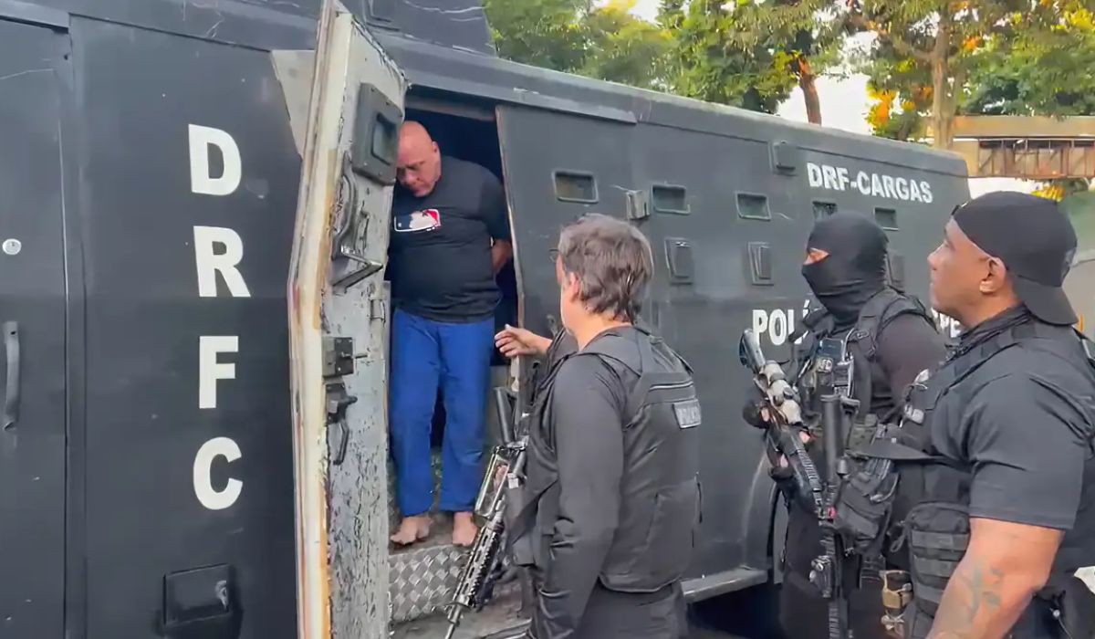 Celsinho foi preso na comunidade da Vila Vintém, em Padre Miguel, na zona oeste do Rio 