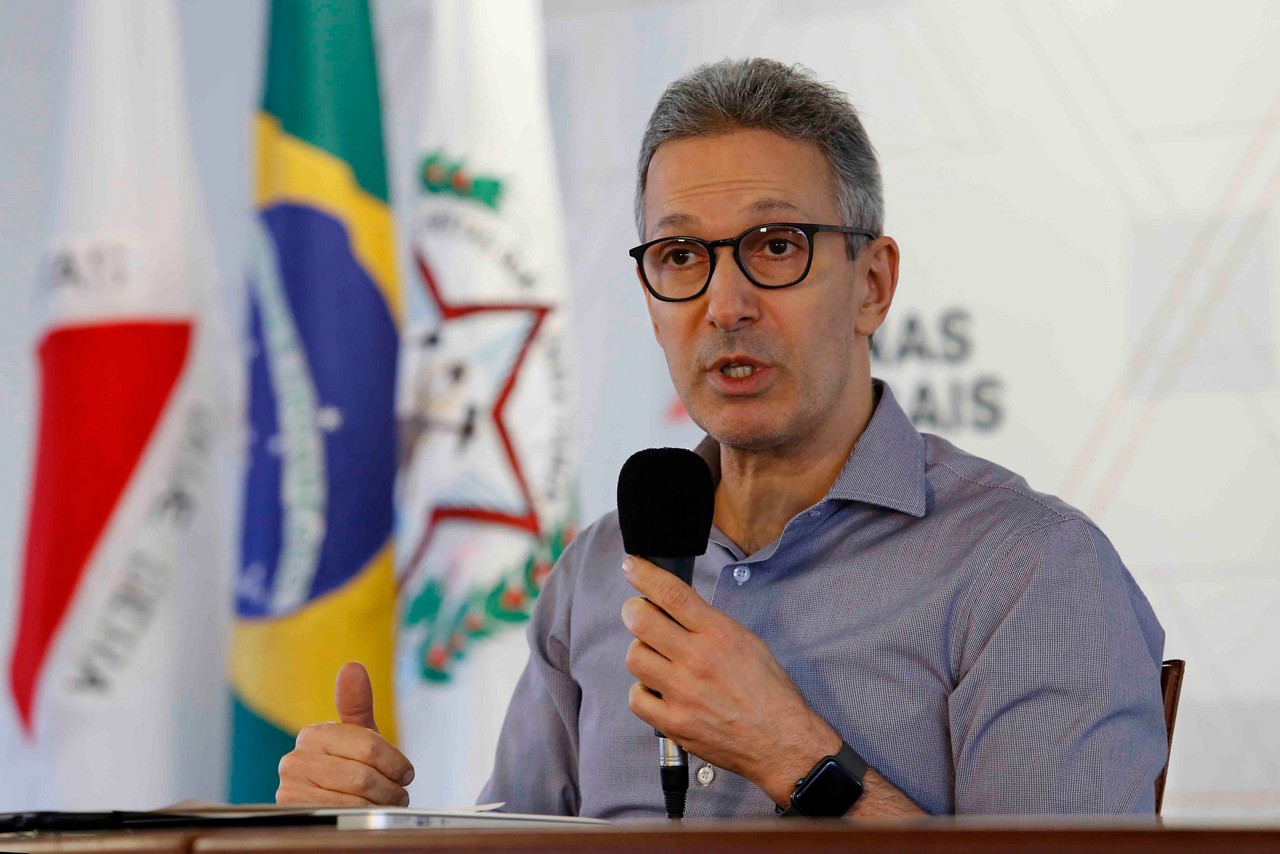 O governador de Minas Gerais, Romeu Zema (Novo), que publicou trecho de entrevista de Renato Russo nas redes sociais