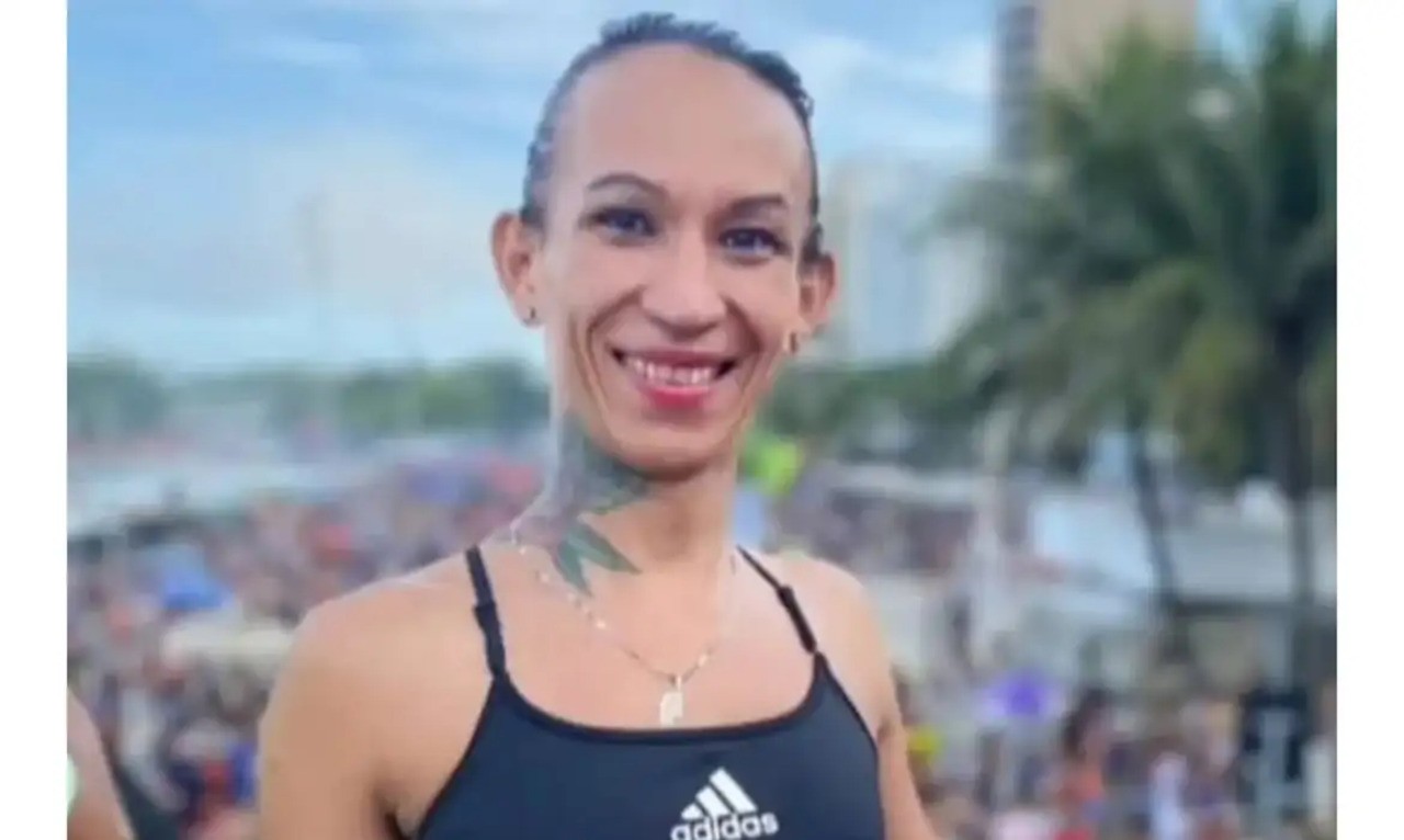 A ativista trans Dannelly Rocha era cozinheira da CasaNem, um centro de acolhimento para pessoas LGBTQIA+ em situação de vulnerabilidade social 