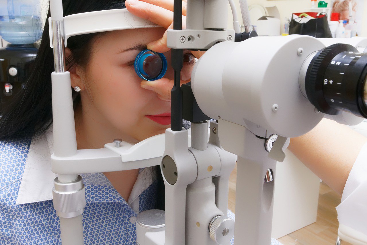 STF proíbe optometristas de realizarem exames de visão, receitar e vender lentes