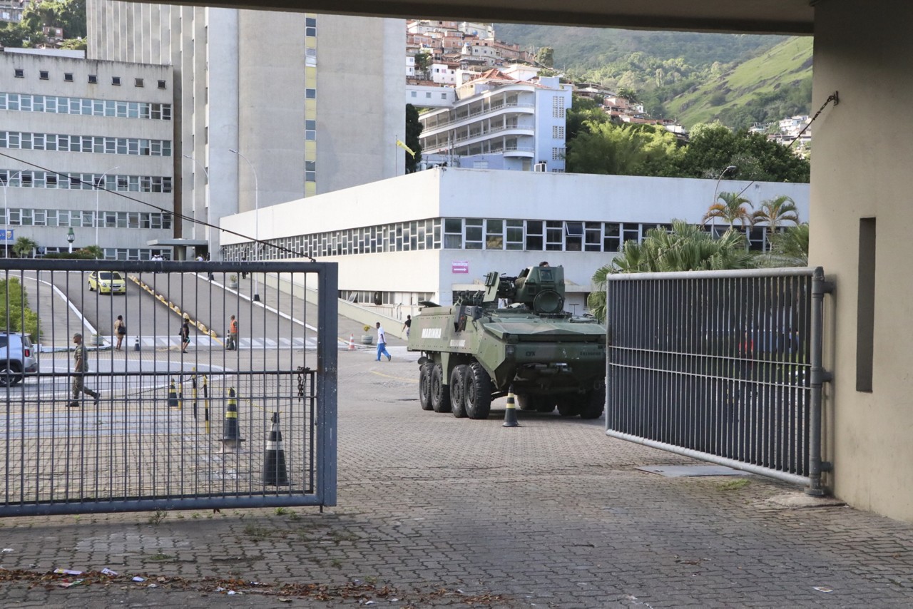 Os militares ocuparão uma área com perímetro de até 1.320 metros distantes do hospital naval