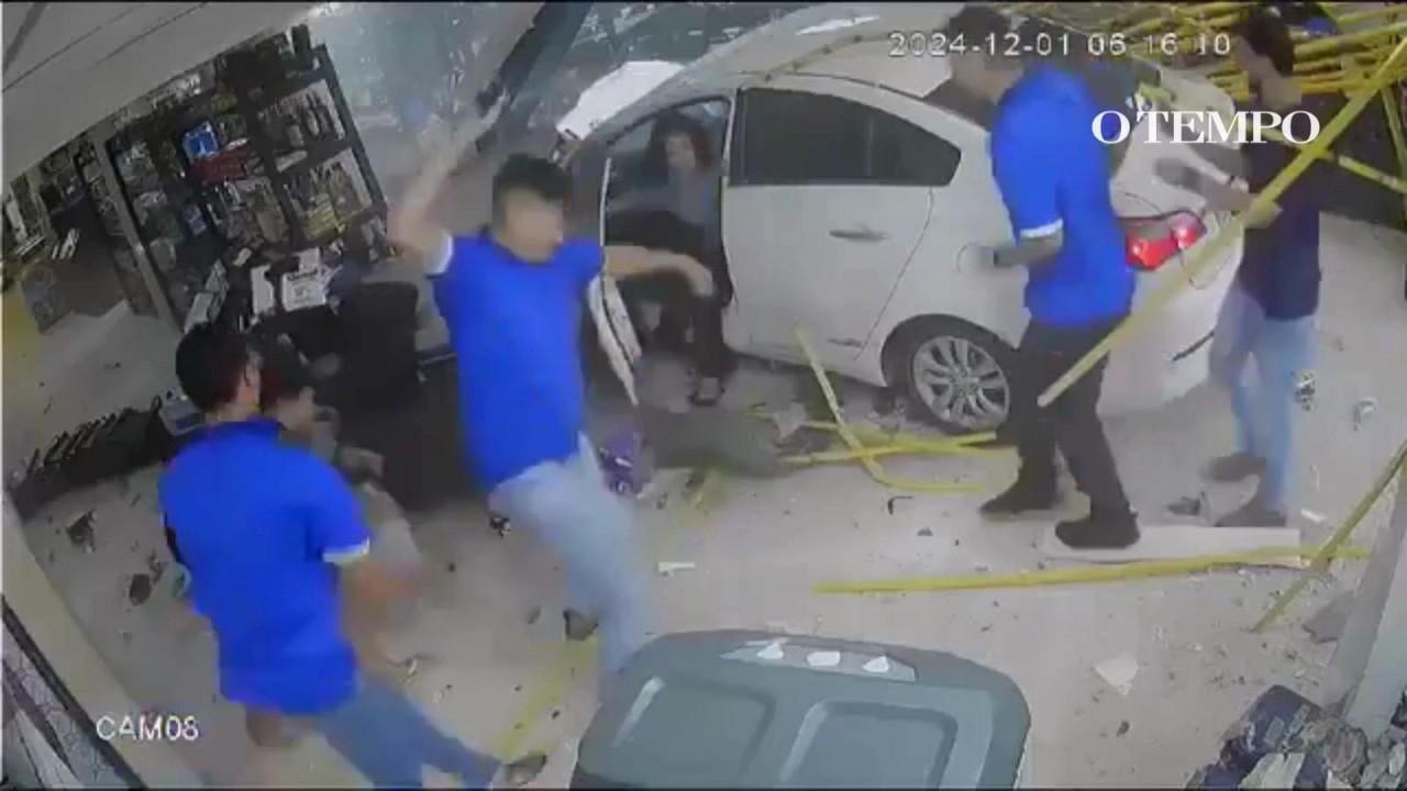 O funcionário da distribuidora em questão conseguiu escapar de um possível atropelamento graças a um pulo no ato de reflexo