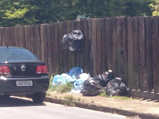No bairro Bauxita, a coleta não foi feita 