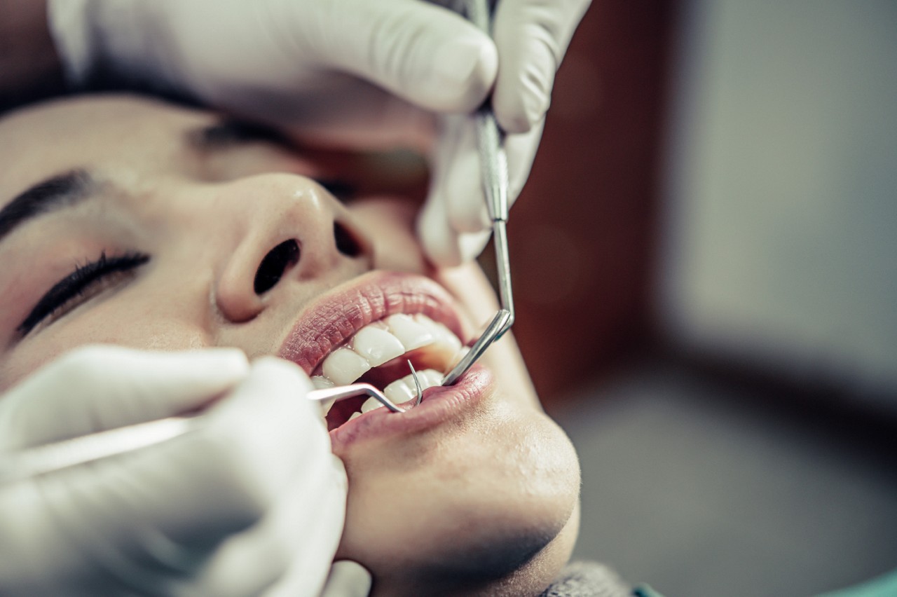 Prática não é reconhecida pelo Conselho Federal de Odontologia