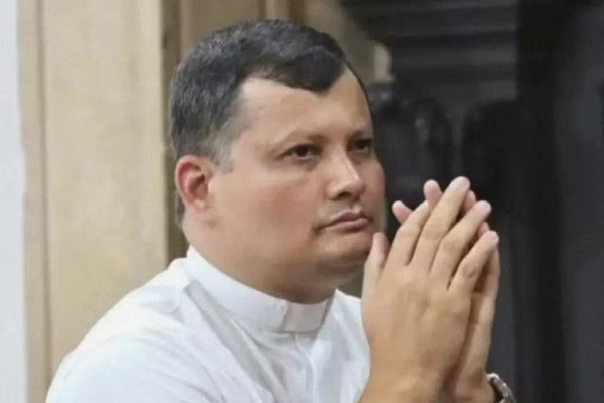 Padre José Adeilton da Silva