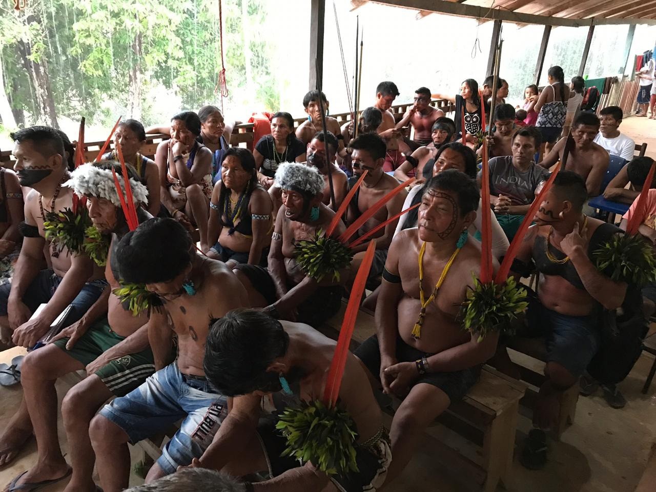 Assembleia com comunidade Yanomami