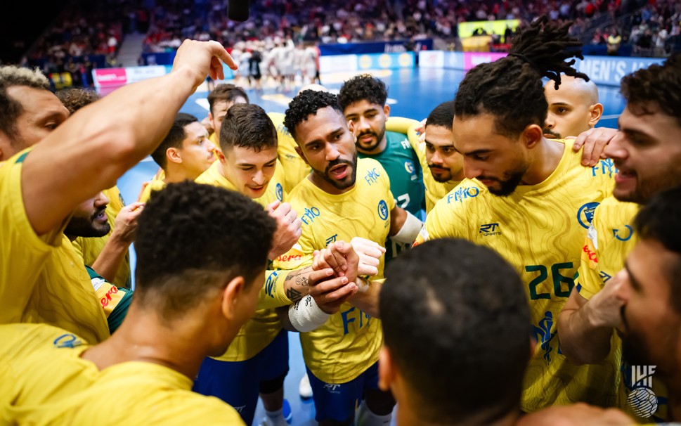 Brasil na partida contra o Chile pela segunda fase da competição (Foto: IHF)