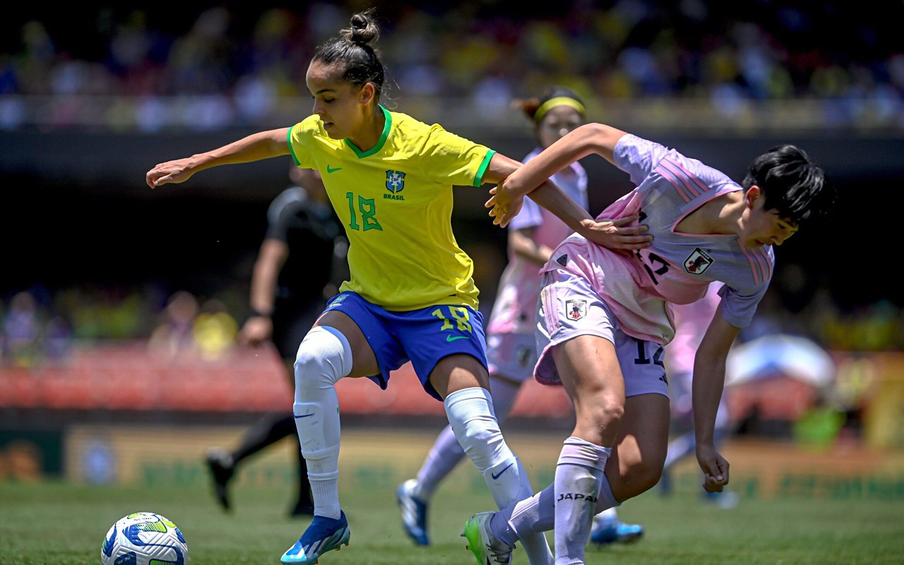 Gabi Portilho durante jogo entre Brasil e Japão. (Foto: STAFF IMAGES/CBF)