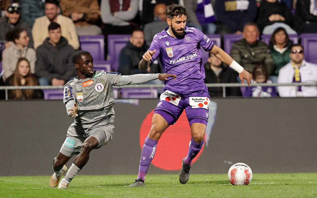 Lucas Galvão durante partida pelo Austrian Wien (Foto: Divulgação/ Austria Wien)