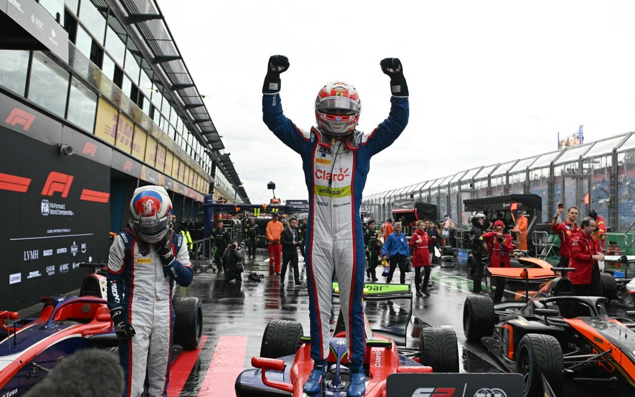 Pernambucano venceu primeira corrida da F3 (Foto: Paul Crock / AFP)