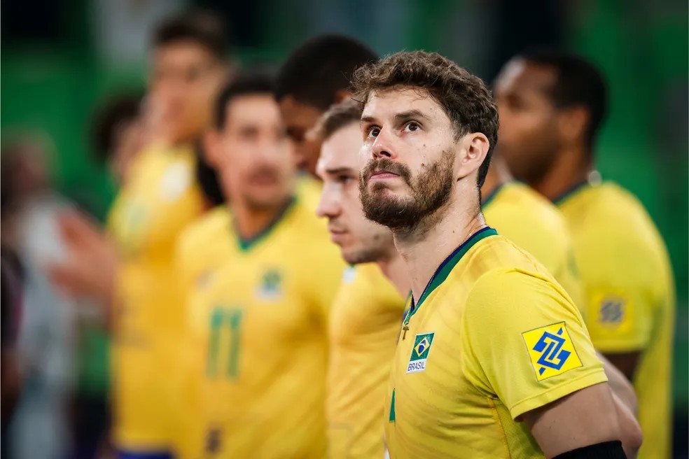 Apesar da lesão, Bruninho segue com a seleção no Japão