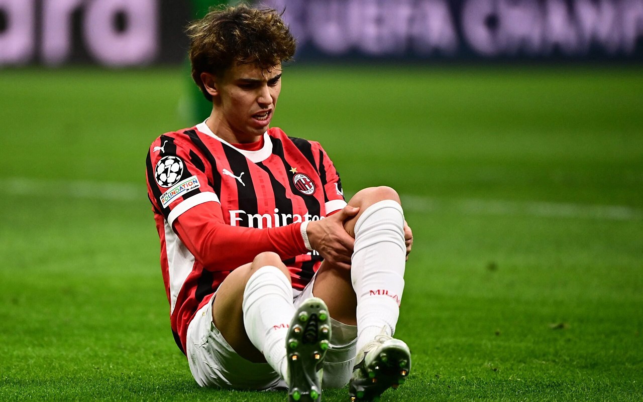 João Félix em campo na eliminação do Milan para o Feyenoord na Champions League (Foto: Piero Cruciatti/AFP)