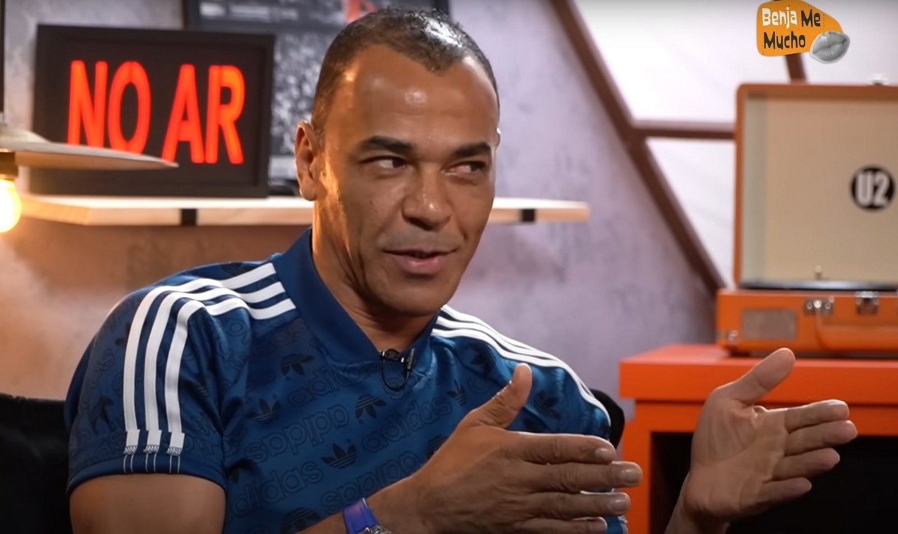 Cafú falou sobre possível comandante do Corinthians (Foto: Reprodução/ Benja Me Mucho YouTube)
