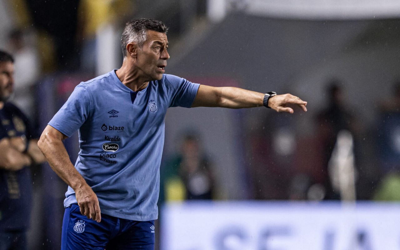 Caixinha também falou sobre condição dos jogadores (Foto: Raul Baretta/ Santos FC)