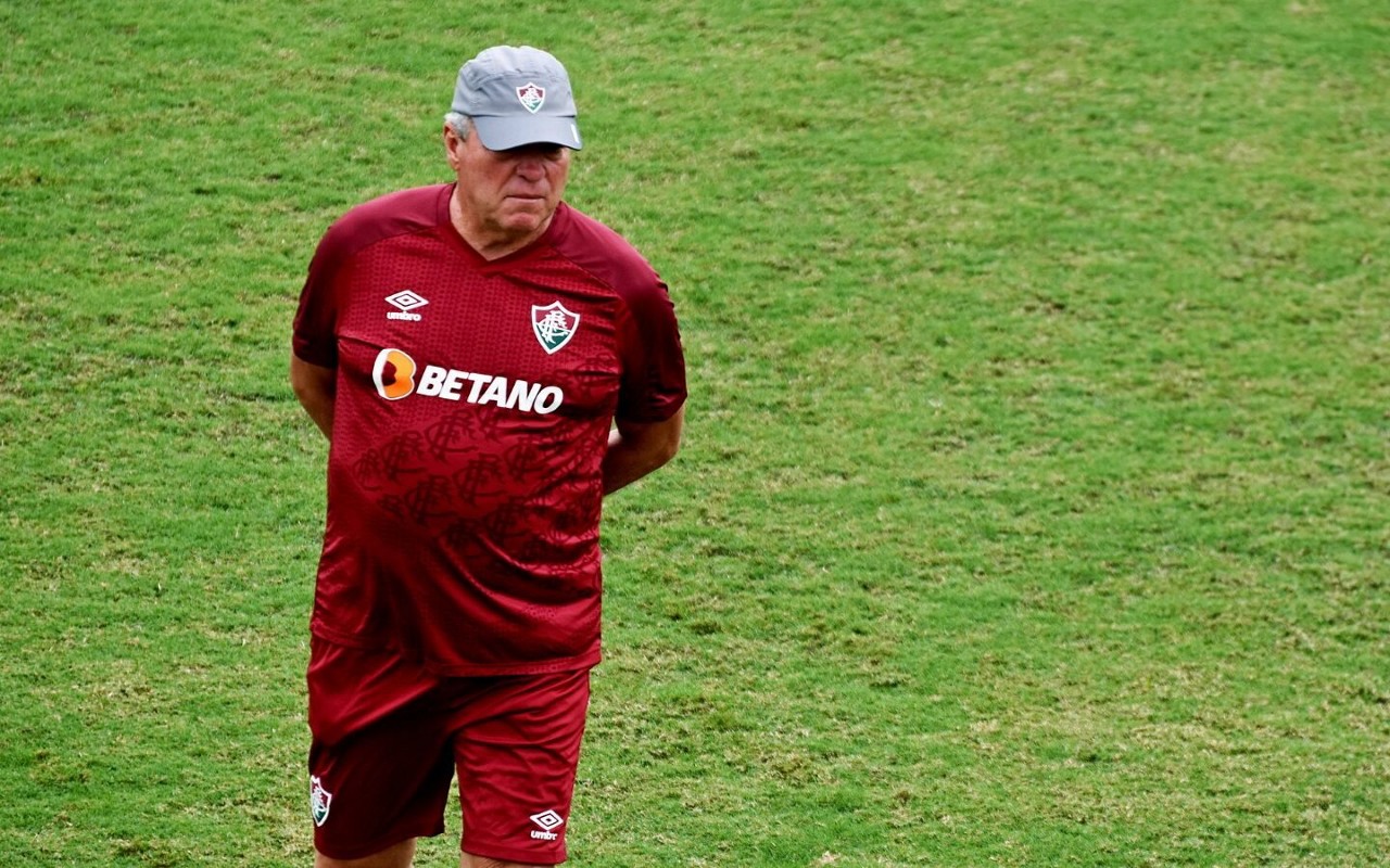 Abel Braga no comando do Fluminense (Foto: Mailson Santana/FFC)