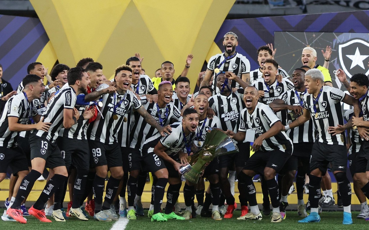 Botafogo é o atual campeão do Brasileirão. Clube venceu na era dos pontos corridos pela primeira vez. (Foto: Vitor Silva/Botafogo)