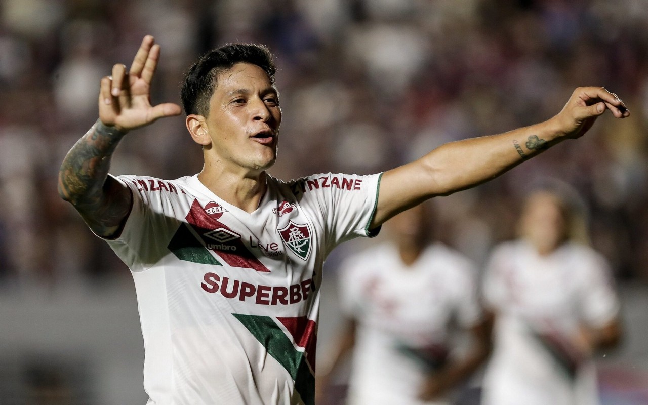 Germán Cano comemorando gol pelo Fluminense.