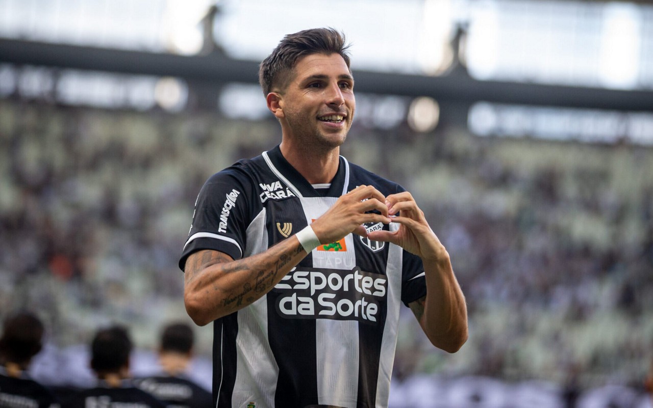 Lucas Mugni celebra gol na partida entre Ceará e Sport, pelo Brasileirão (Foto: Stephan Eilert/Ceará SC)