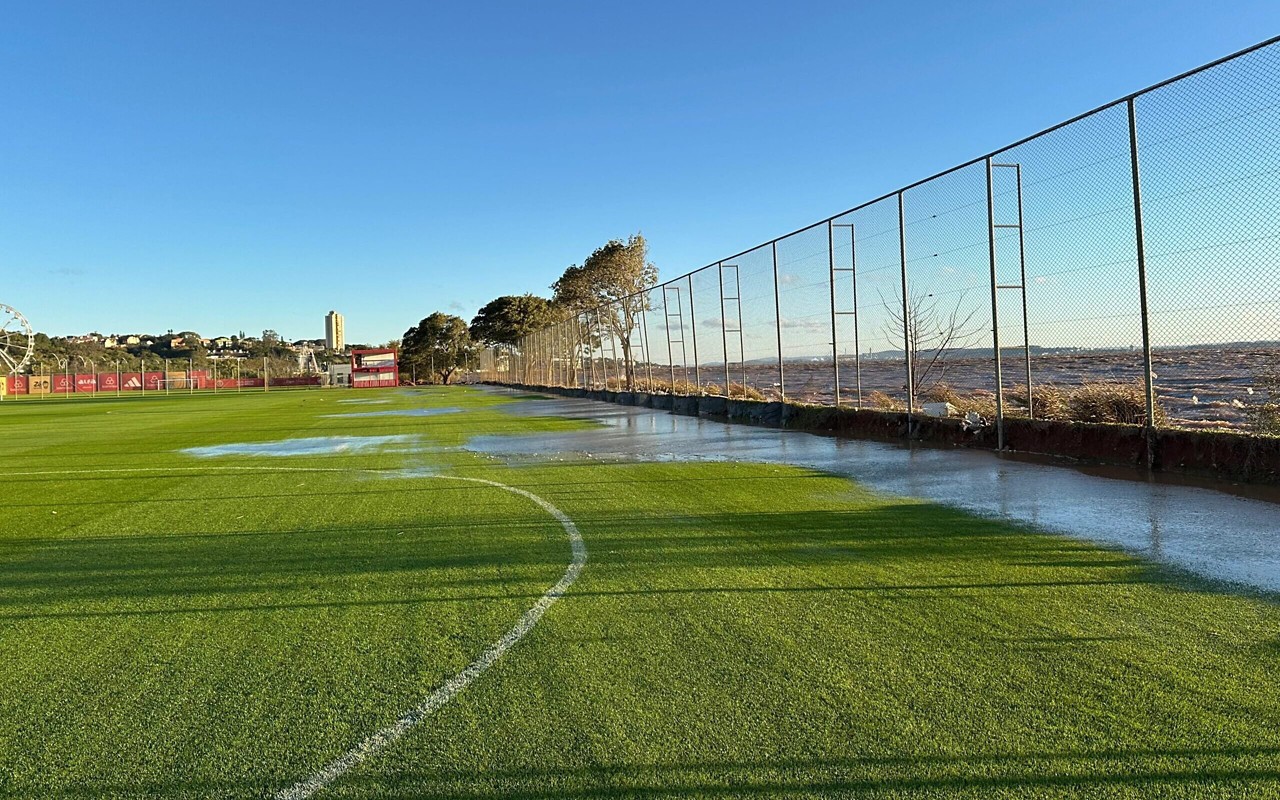 Guaíba chega aos campos do CT Parque Gigante (Foto: Divulgação/SC Internacional)