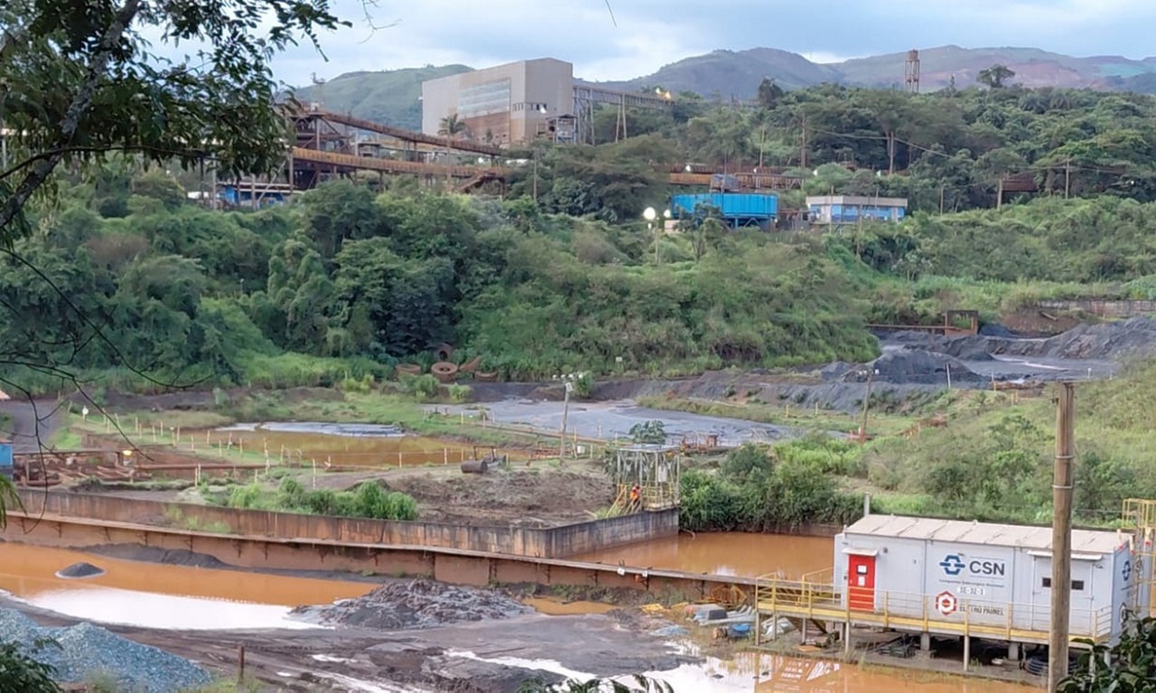CSN admite deficiências em sistemas de drenagem em Congonhas