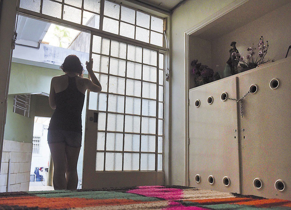 Assistência. Além de um lugar para ficar, moradoras da Casa Tina Martins têm apoios jurídico e psicológico